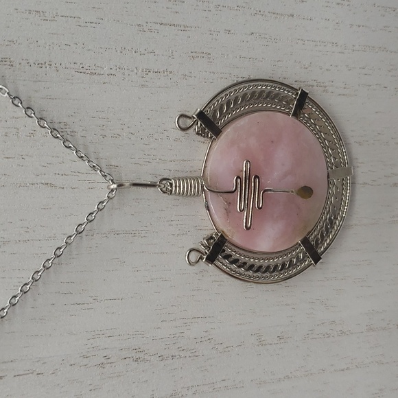 736- Wire Wrapped Pink Quartz Natural Stone Pendant Necklace Handmade NWT - Picture 4 of 7